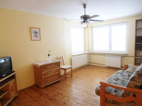 Zdjęcie do ogłoszenia przestronna kawalerka- ogródek- wyposażona-centrum