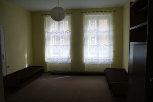 Zdjęcie do ogłoszenia Pokój 2-osobowy w mieszkaniu studenckim b/Pol SL