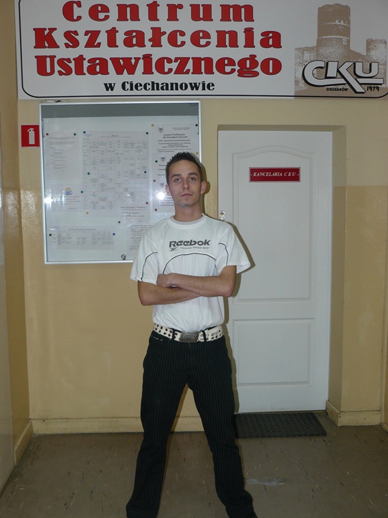 Zdjęcie do ogłoszenia Witam.Wynajmę pokój najlepiej dwu osobowy na czas nie określony.proszę o kontakt tel .